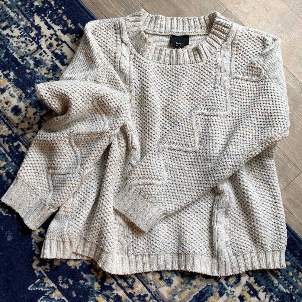 Beautiful and cozy sweater